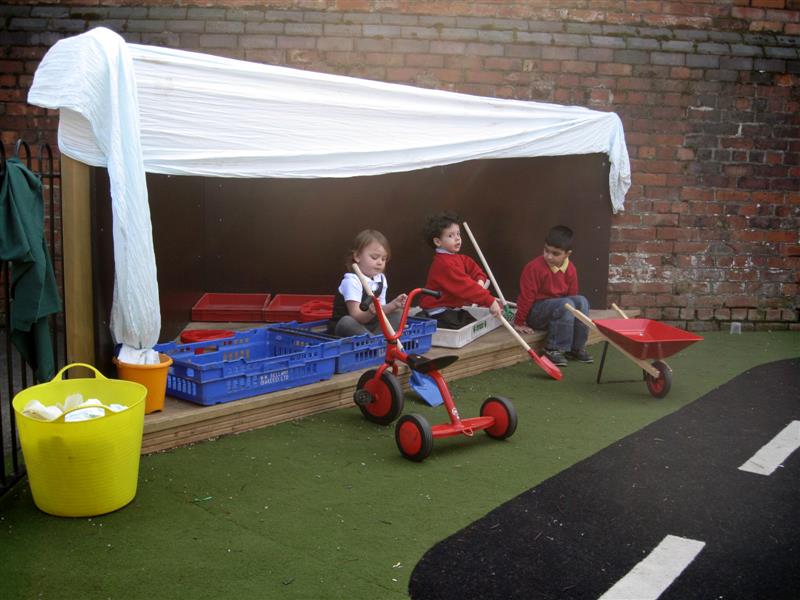 Den Day! Why Our Children Need to Build Dens Pentagon Play